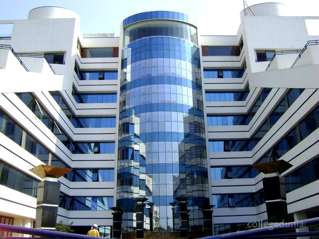 Rajiv Gandhi Institute of Technology